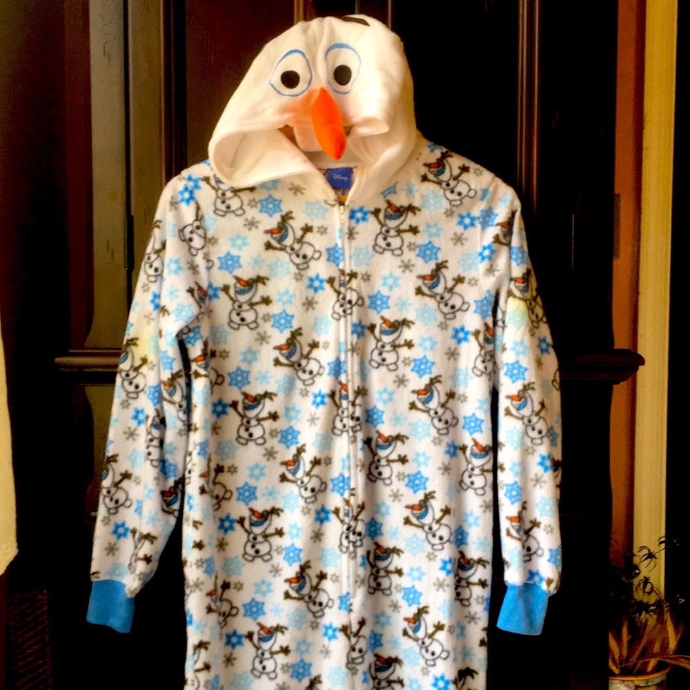 Olaf Disney adult Small hooded zipper pj.